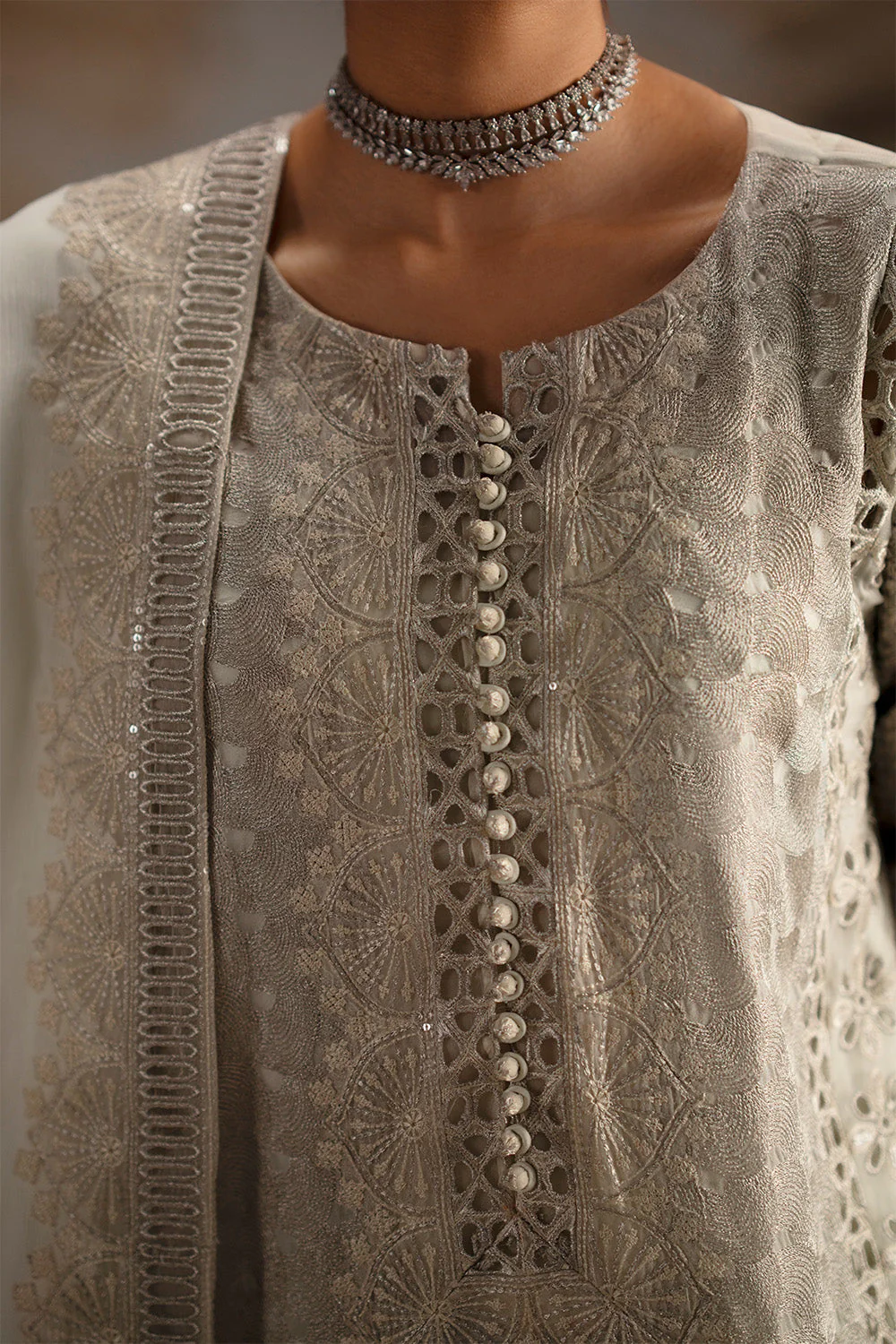 3-Piece-Embroiderd-Chiffon OINDRILA - FWU5690 - Image 4