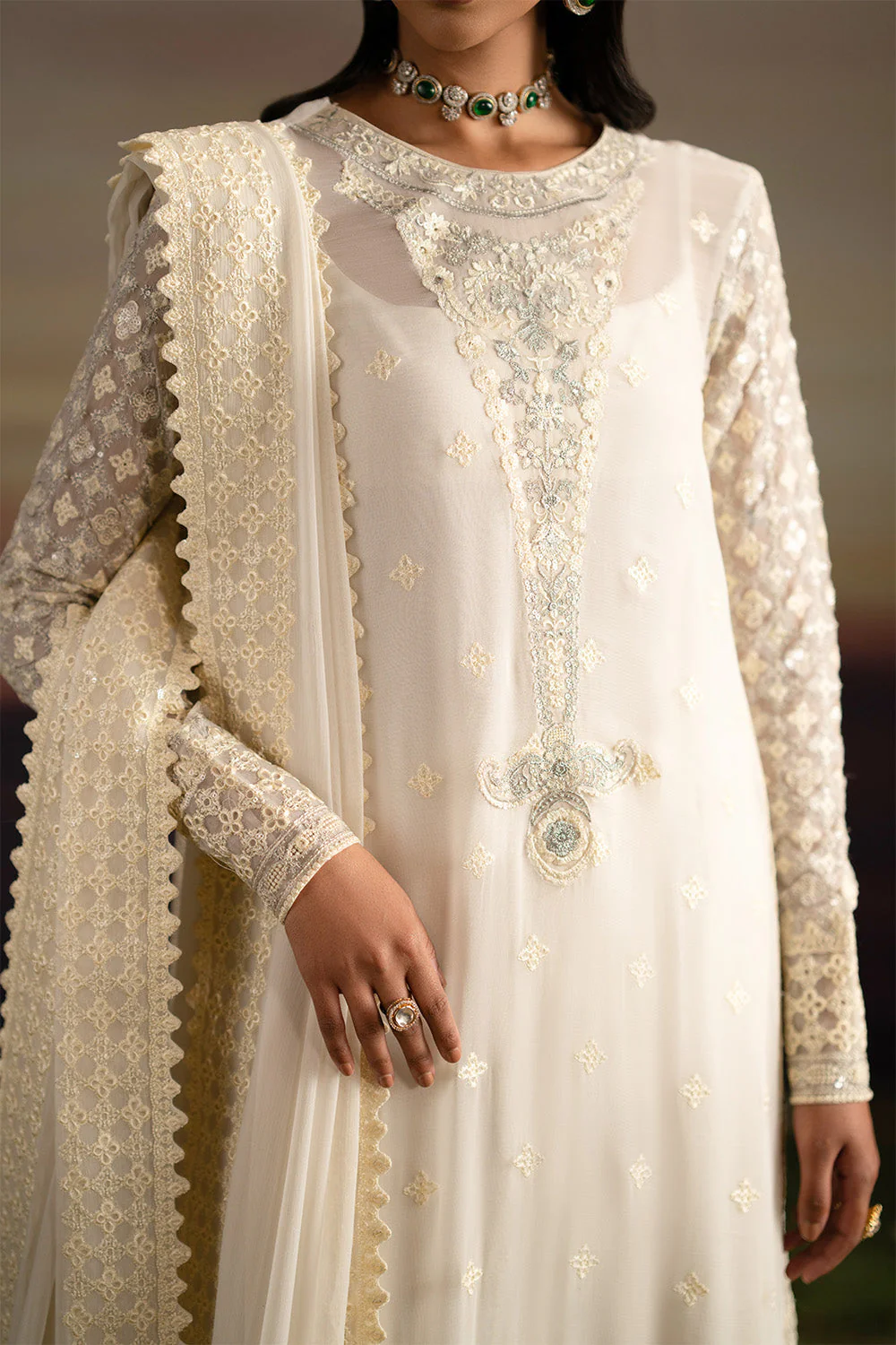 3-Piece-Embroiderd-Chiffon INRANI - FWU5700 - Image 3