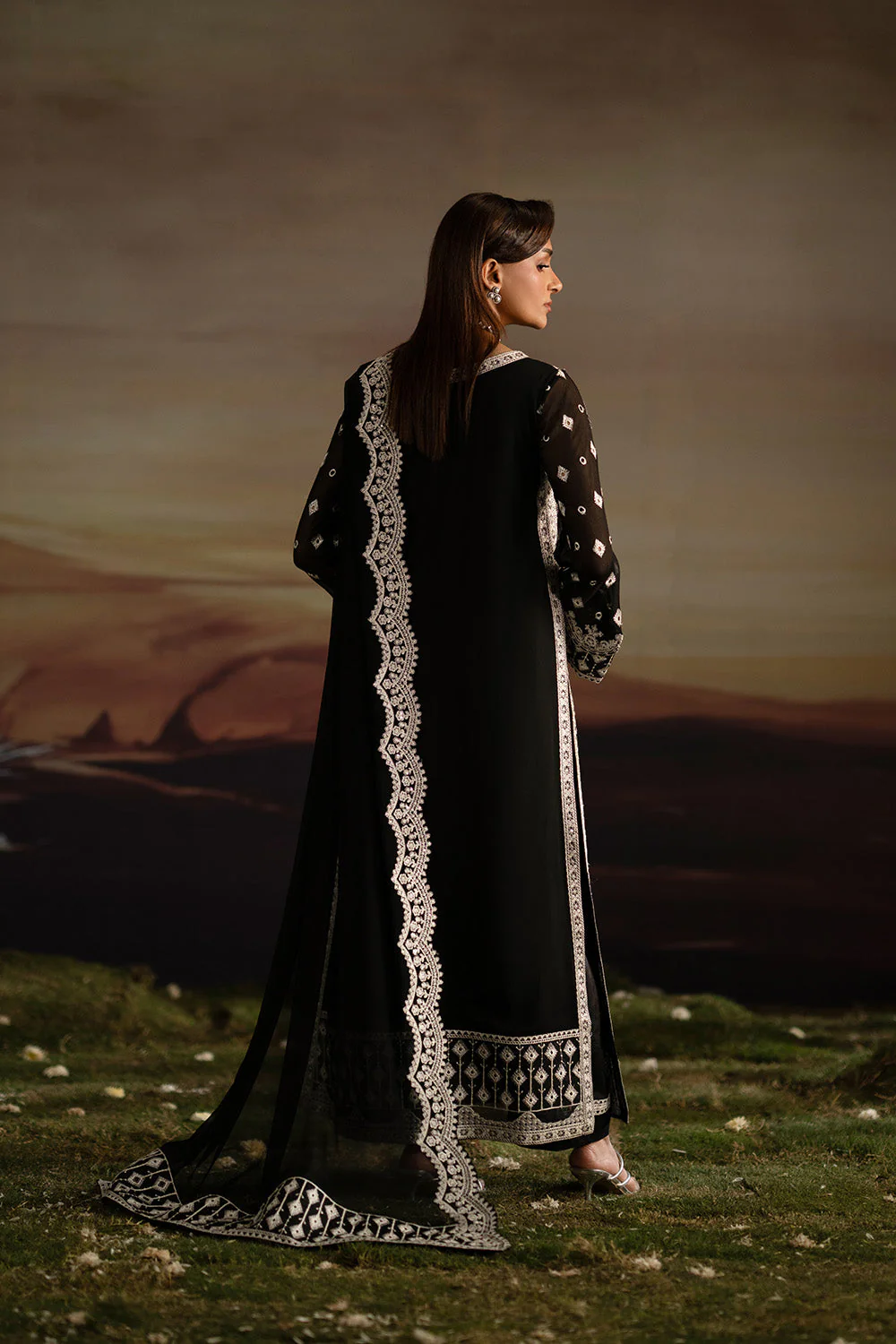 3-Piece-Embroiderd-Chiffon INBHA - FWU5708 - Image 5