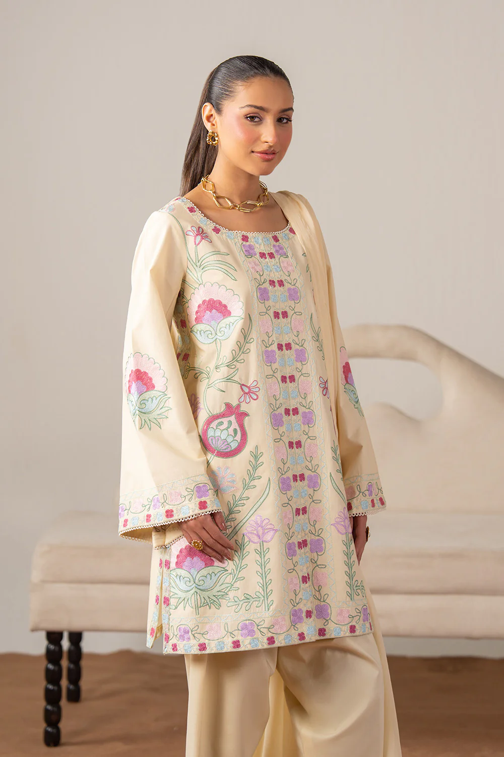 HARINI - MSS6234 - Image 4