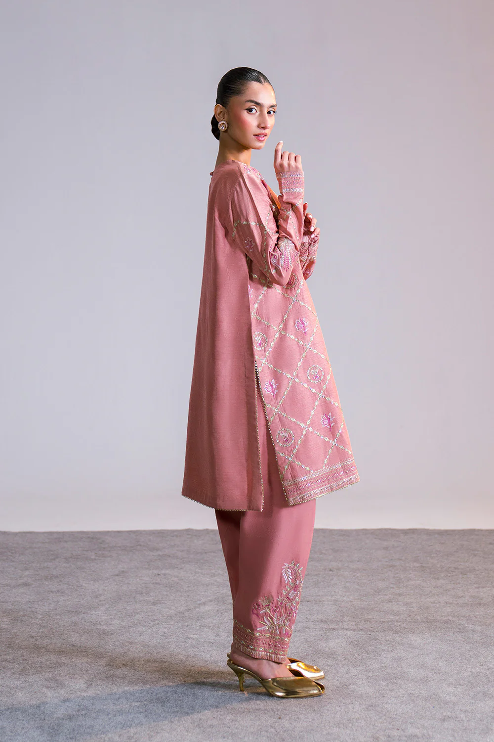 NAOMI - MSS6034 - Image 4
